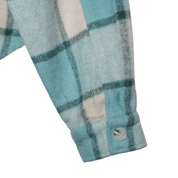 Mi ami Francesca Cropped Plaid Shacket Blue Cream Fall Winter Layering Jacket L - Picture 11 of 15